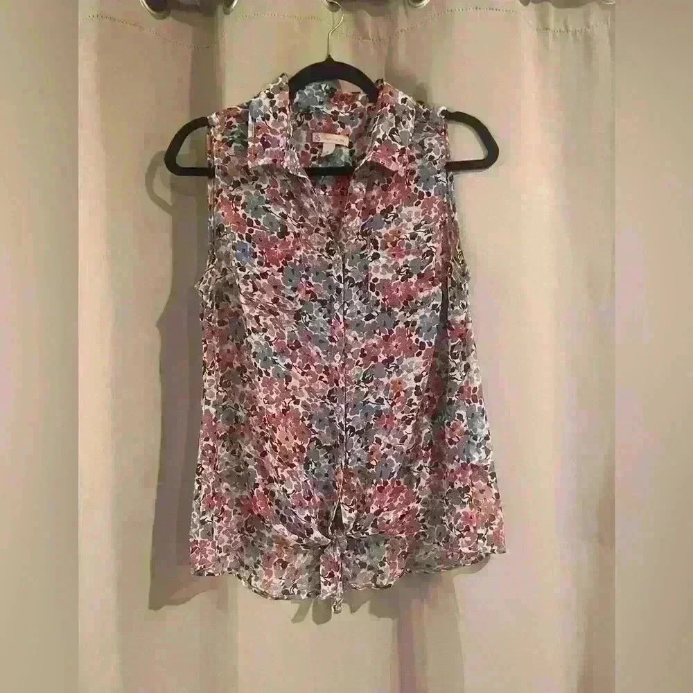 Women’s CB Sleeveless See Through Blouse